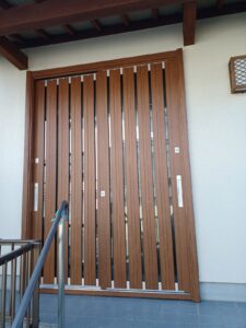 西脇市 玄関引戸 ドアリモ 施工後