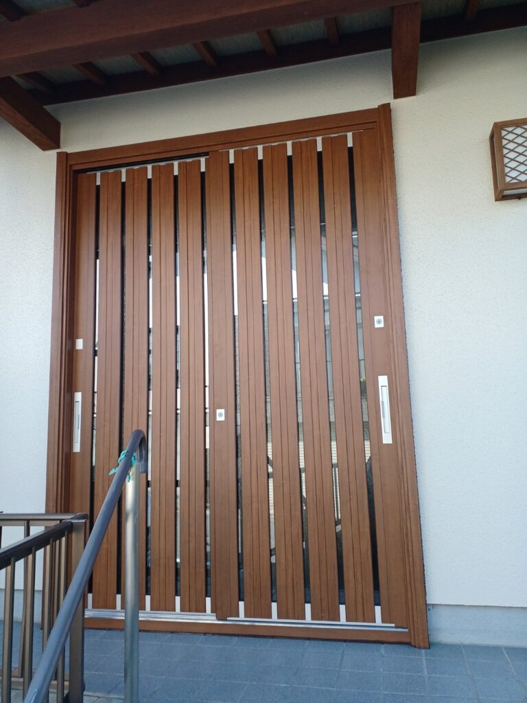 西脇市 玄関引戸 ドアリモ 施工後
